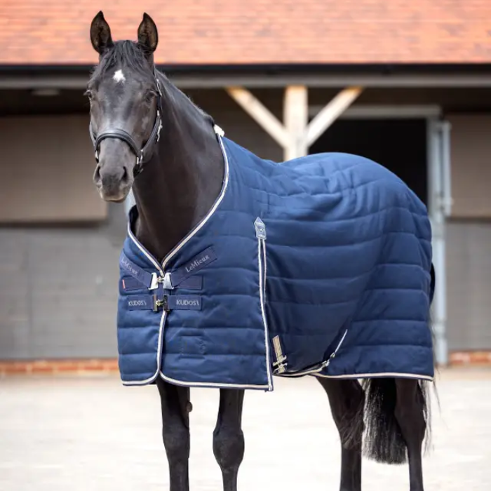 LeMieux Kudos 200g Stable Rug in Navy