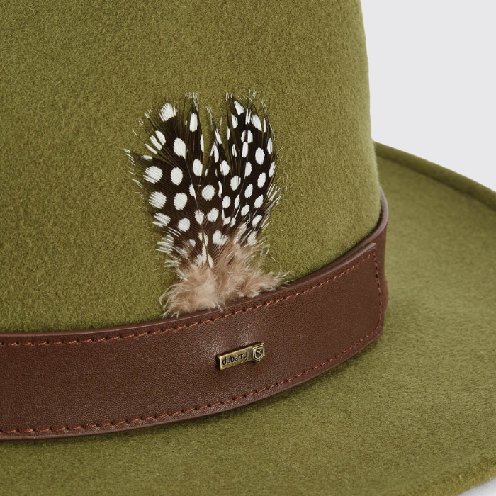 Dubarry Gallagher Hat Variant Olive. Close-up of an olive green felt hat with a brown leather band and a black-and-white spotted feather accent, shown against a light neutral background.