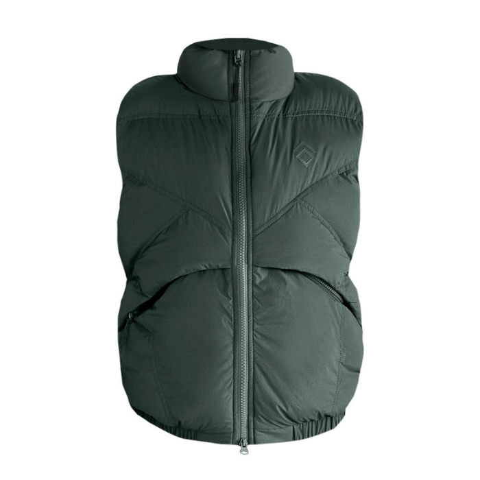Grey puffer vest on a white background. Aztec Diamond Gilet Fern front.