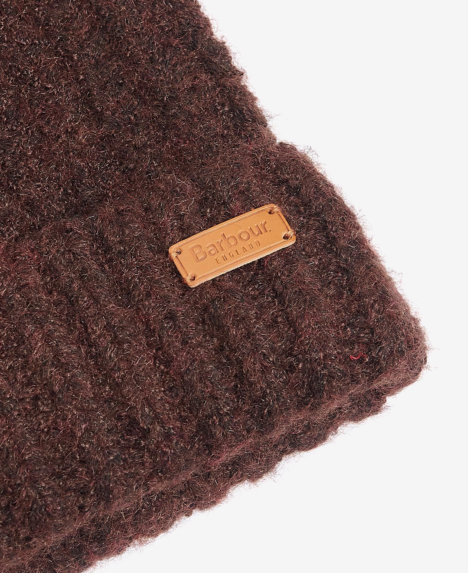 Barbour Saltburn Beanie & Tartan Scarf Gift Set