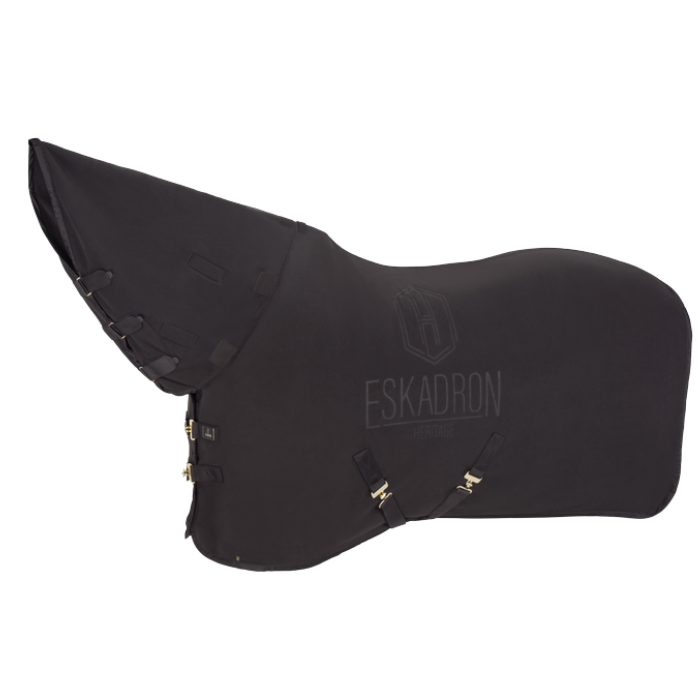 Black horse rug with Eskadron logo on a white background