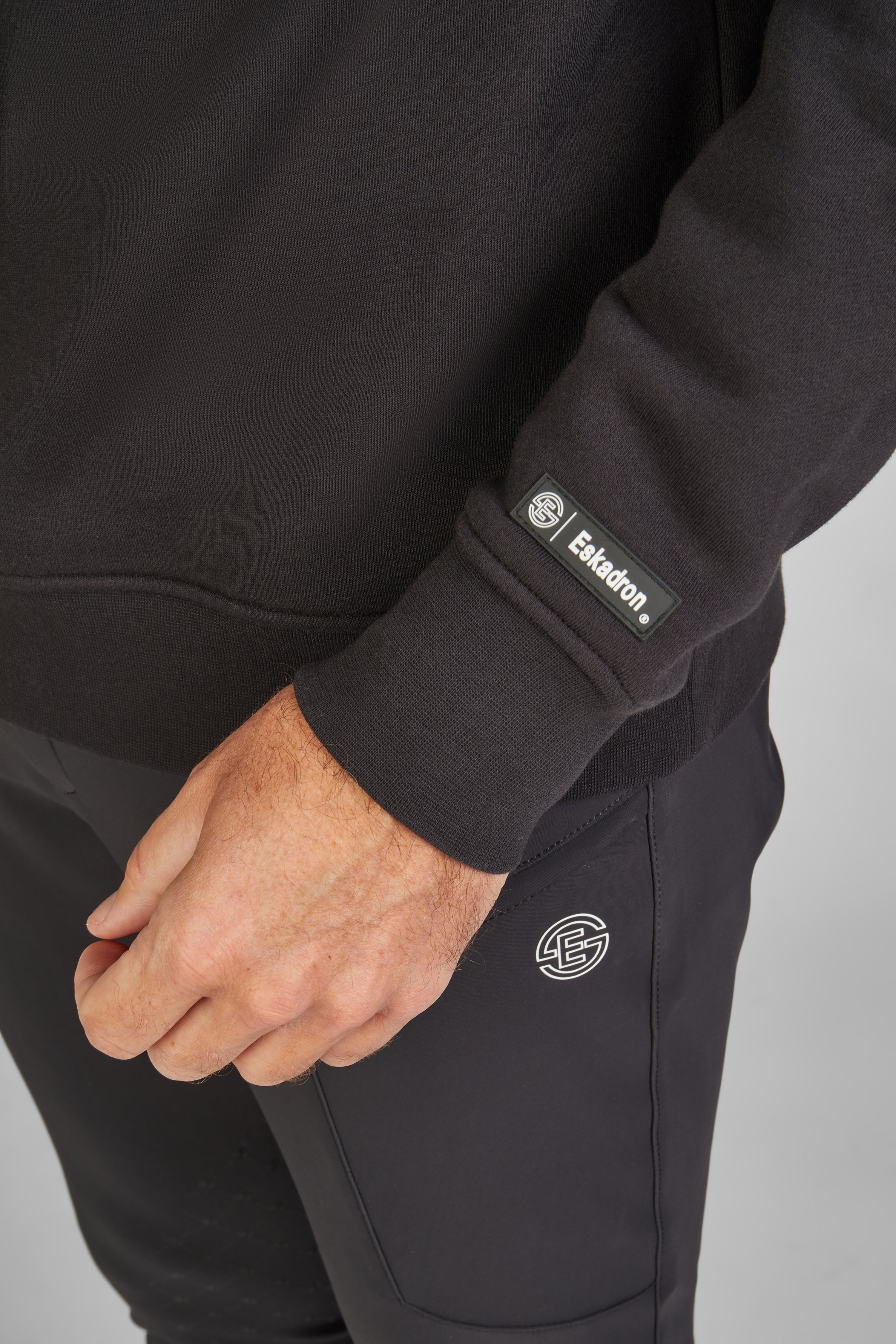 Eskadron Mens Dynamic Sweatshirt