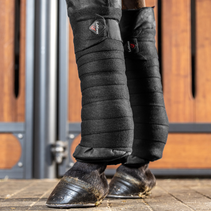 LeMieux Stable Bandages in Black
