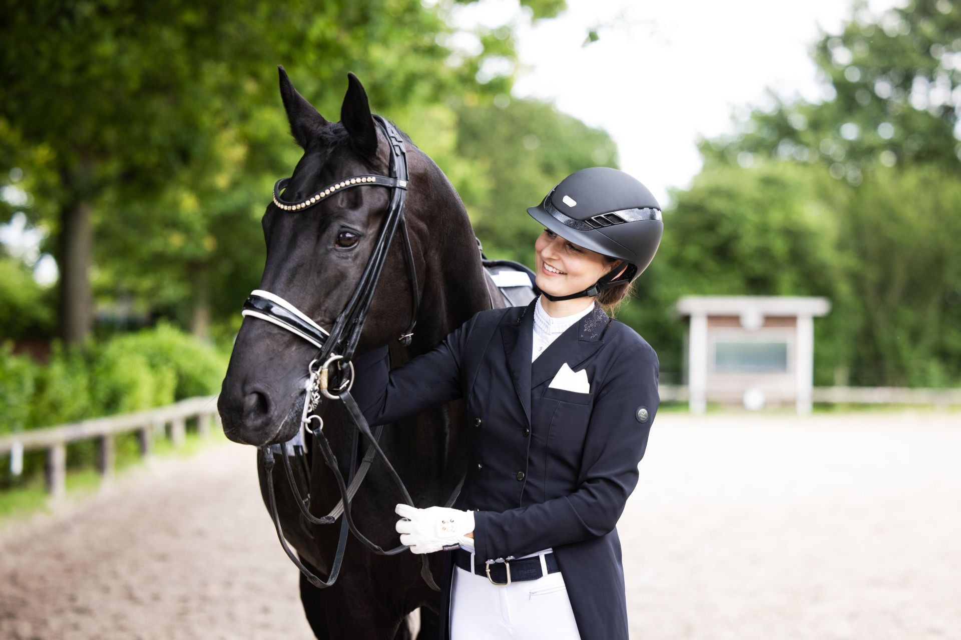 Pikeur Abus Airluxe Supreme Riding Hat