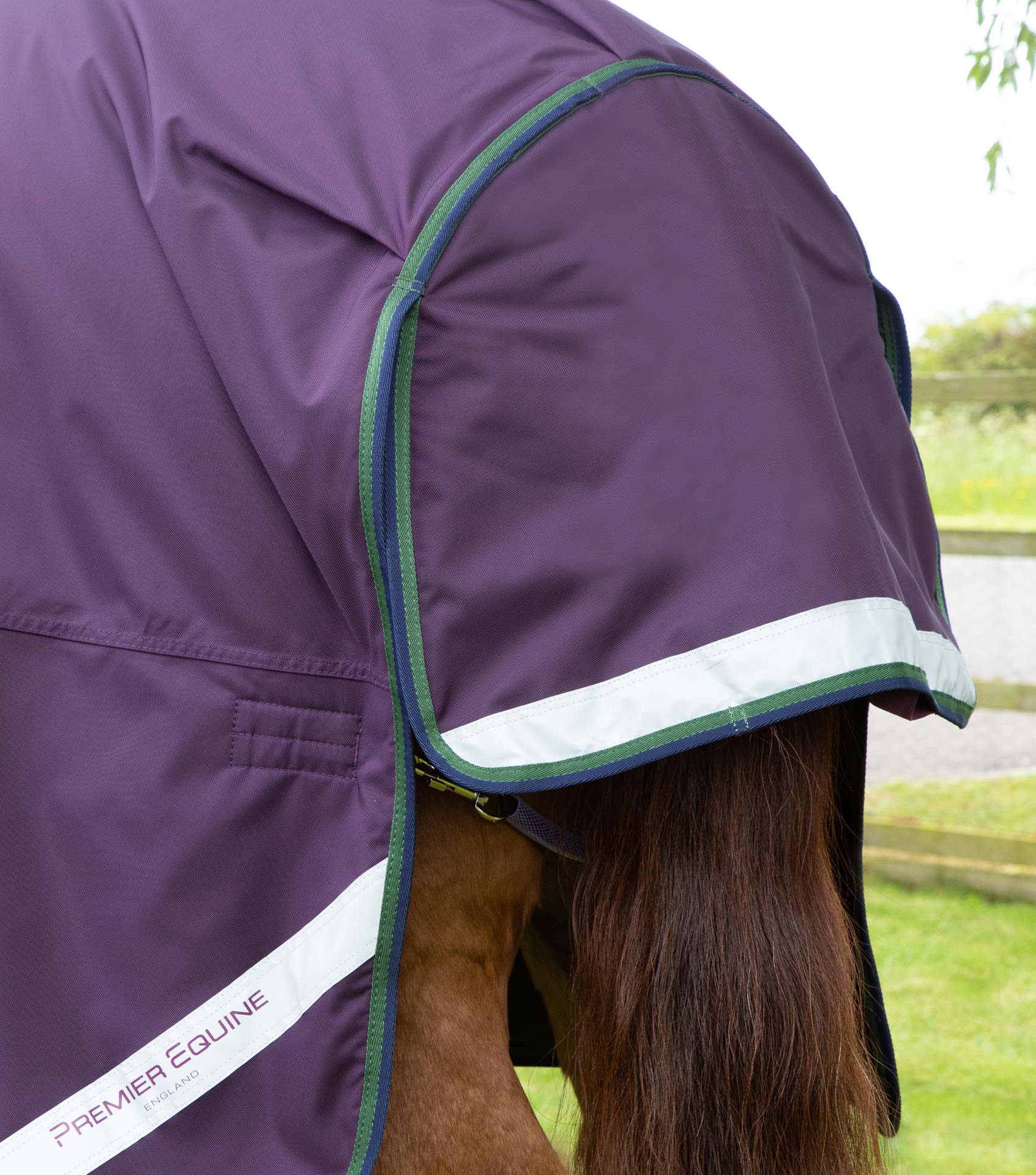 Premier Equine Buster Hardy 100g Half Neck Turnout Rug