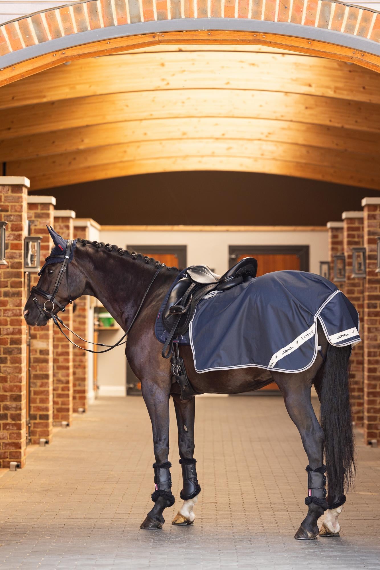 LeMieux Arika Waterproof Quarter Sheet-Exercise Sheets-Eland Lodge