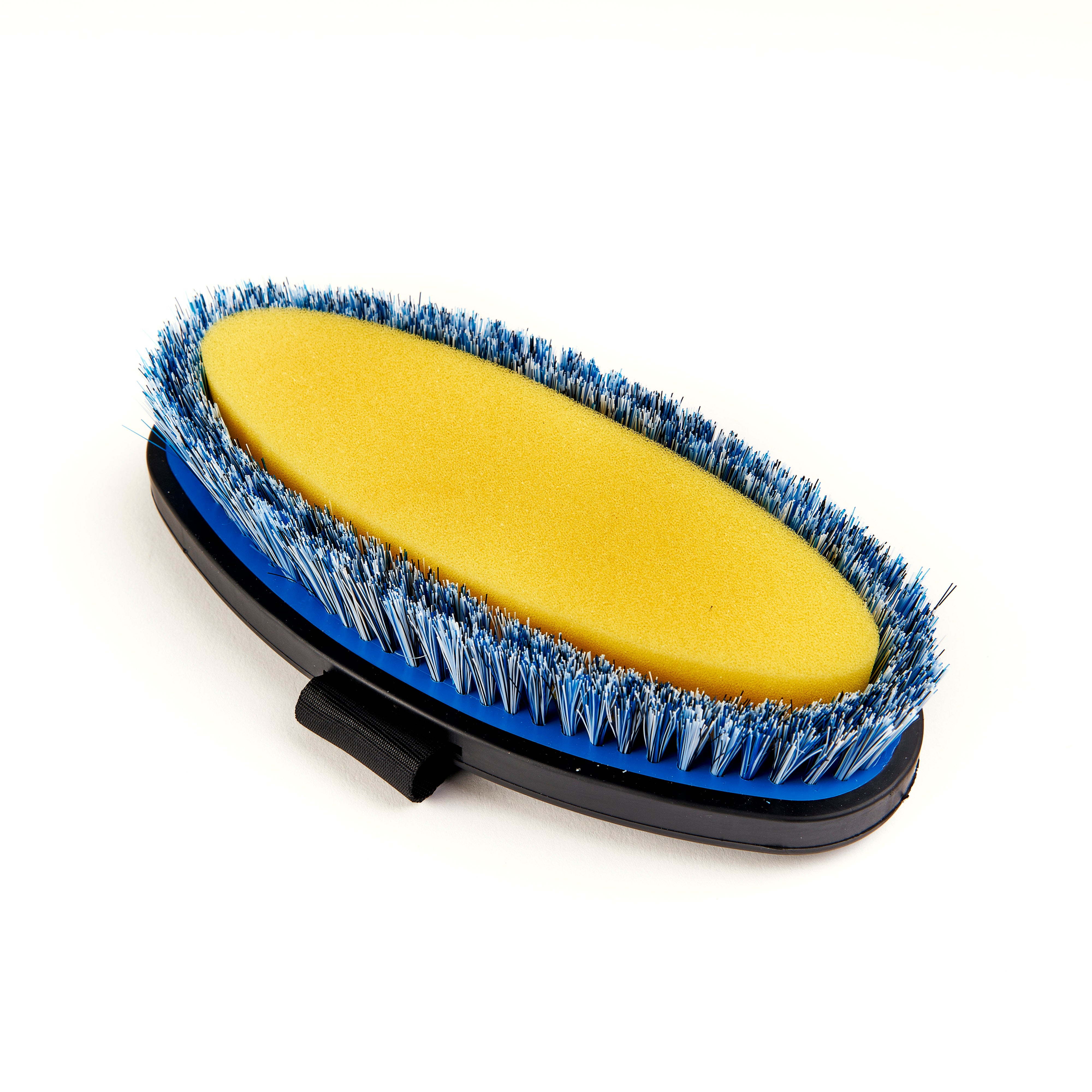 Shires Ezi-Groom Grip Body Wash Brush-Grooming Kit-Eland Lodge