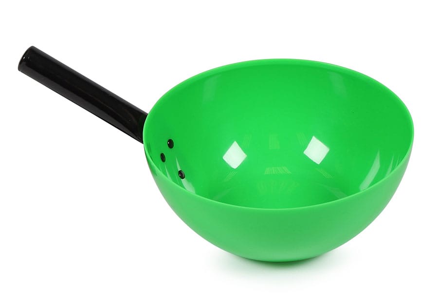 Shires feed scoop