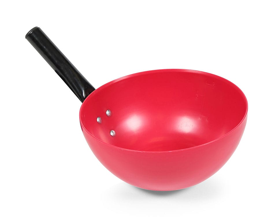 Shires feed scoop
