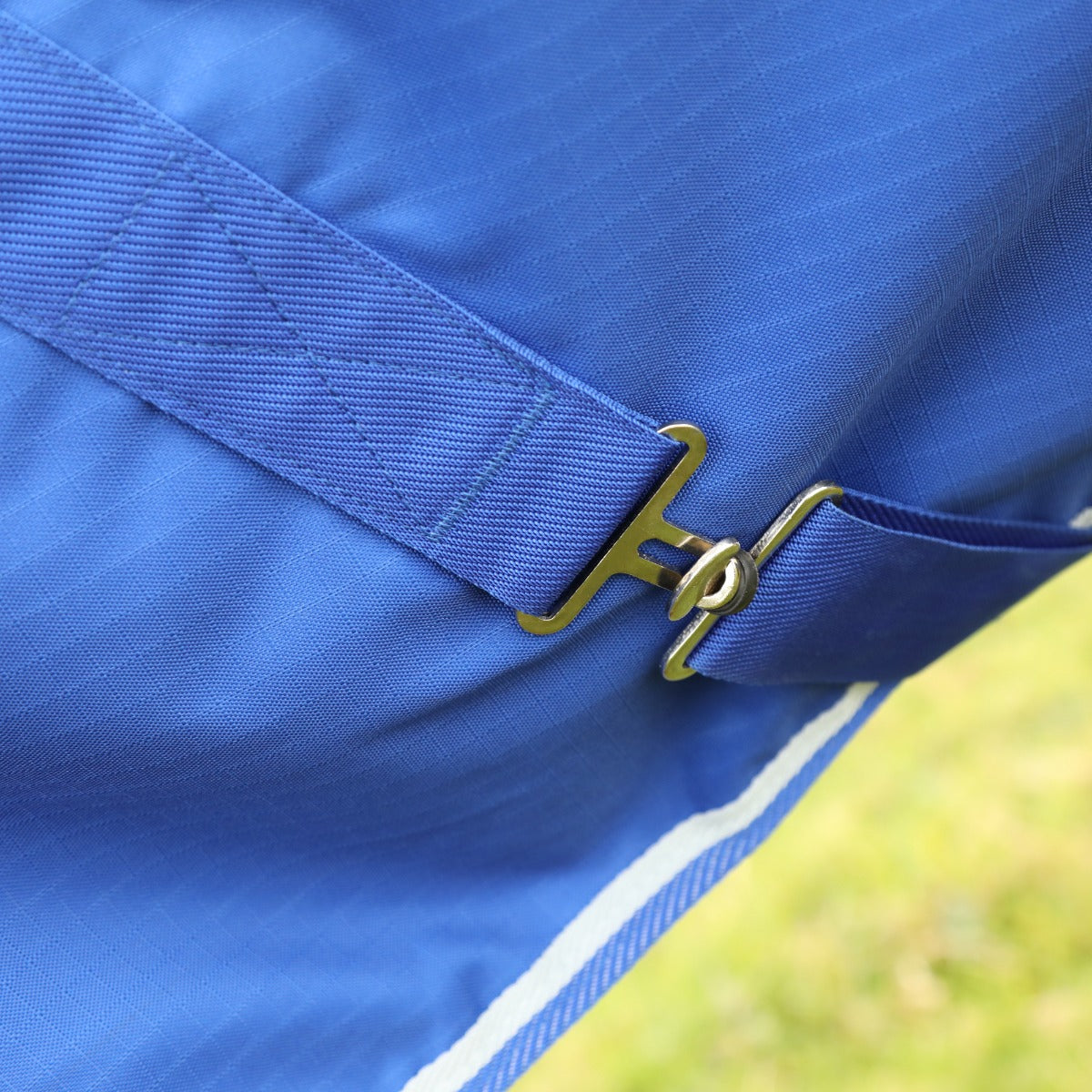 Shires Tempest Original 200g Turnout Rug