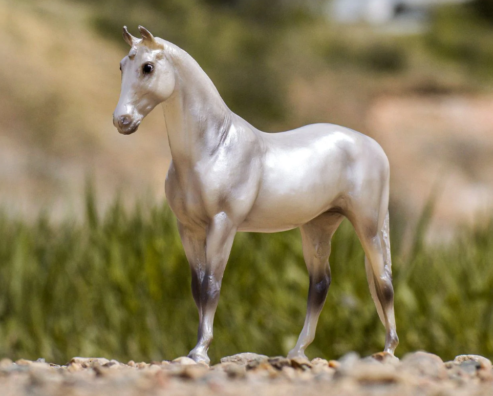 Breyer Pearly Grey Trakehner-Toys-Eland Lodge